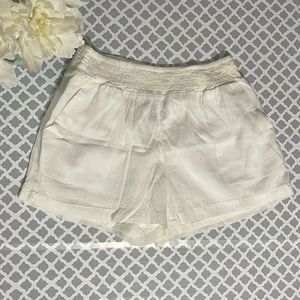 Gap Elastic Waist Fully Lined white Gauze Shorts with pockets size small